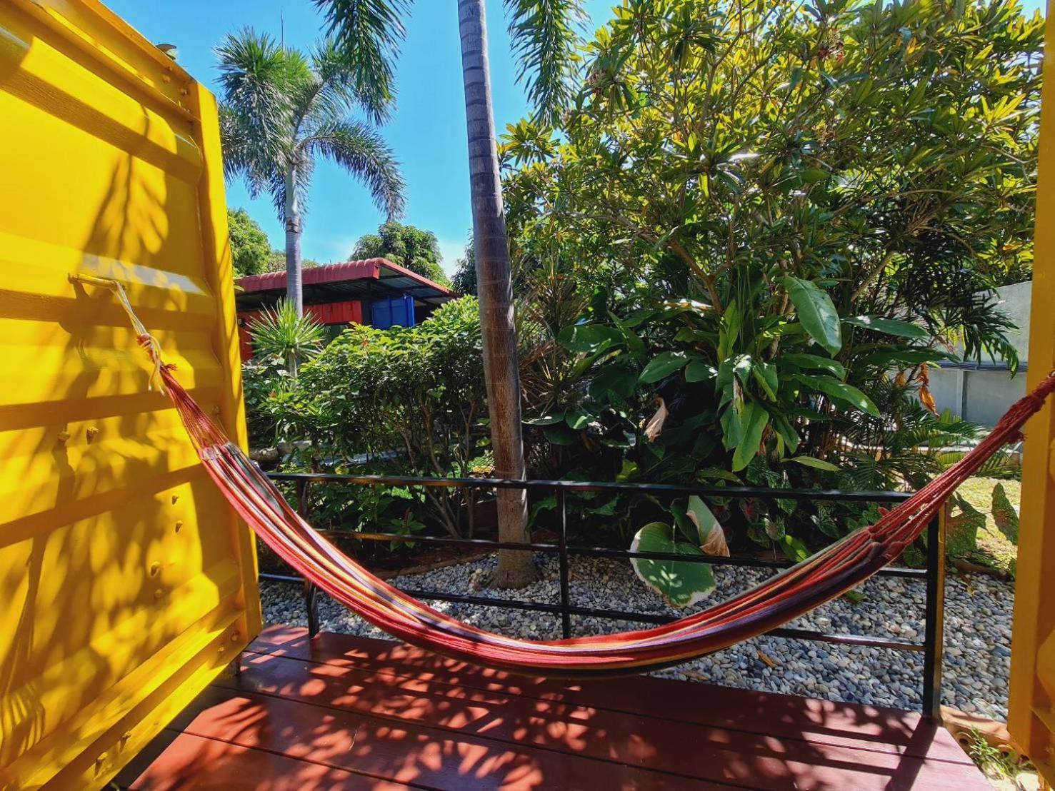 Beach Box At Pran Sam Roi Yot Exterior photo